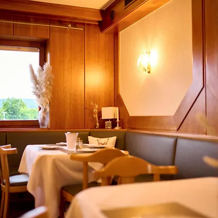- Zollner Hotel apartamentowy