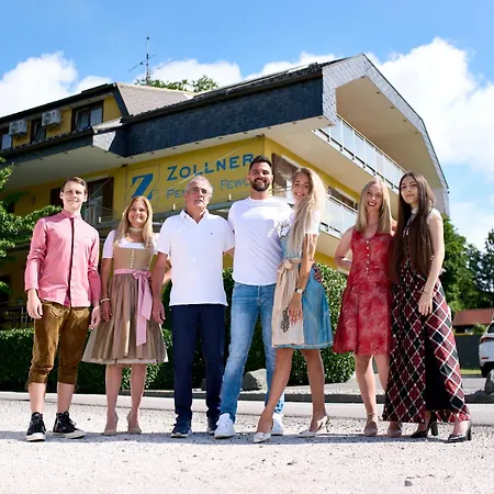 - Zollner 3* فيلاخ