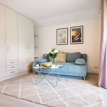 شقة فندقية - Zollner 3*