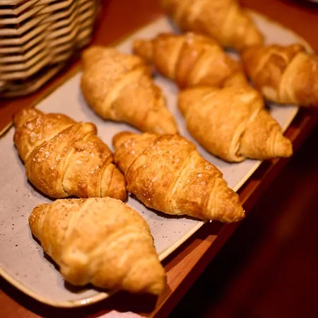 - Zollner Апарт-отель 3*