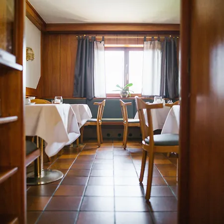 - Zollner Апарт-отель Филлах