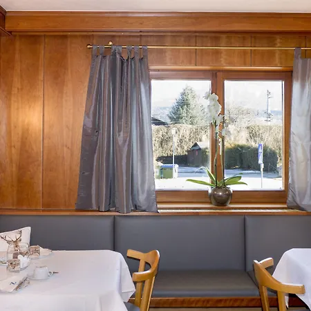 شقة فندقية - Zollner 3*