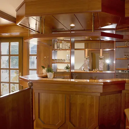 - Zollner Апарт-отель 3*