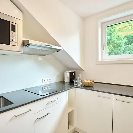 - Zollner Апарт-отель