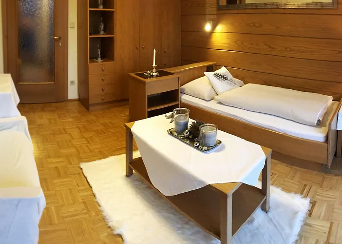 Aparthotel - Zollner 3*