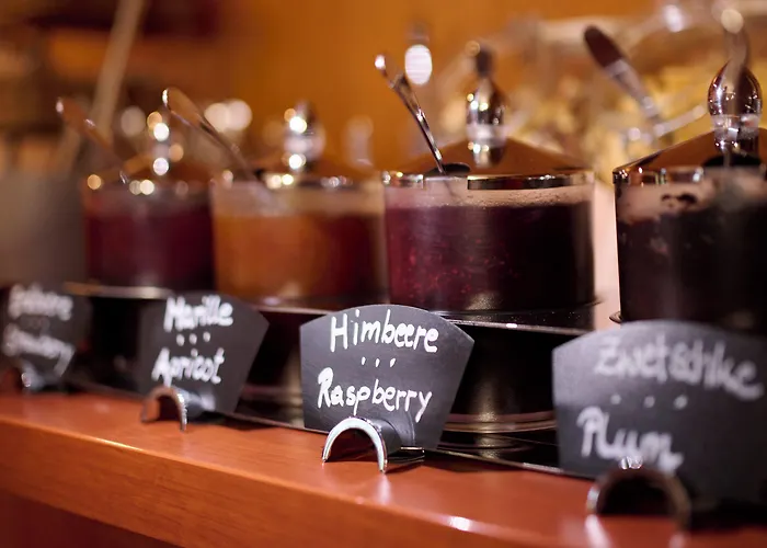 - Zollner 3* Villach